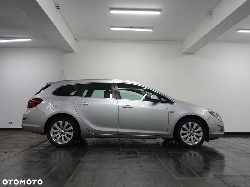 Opel Astra 1.7 CDTI DPF Style - 11