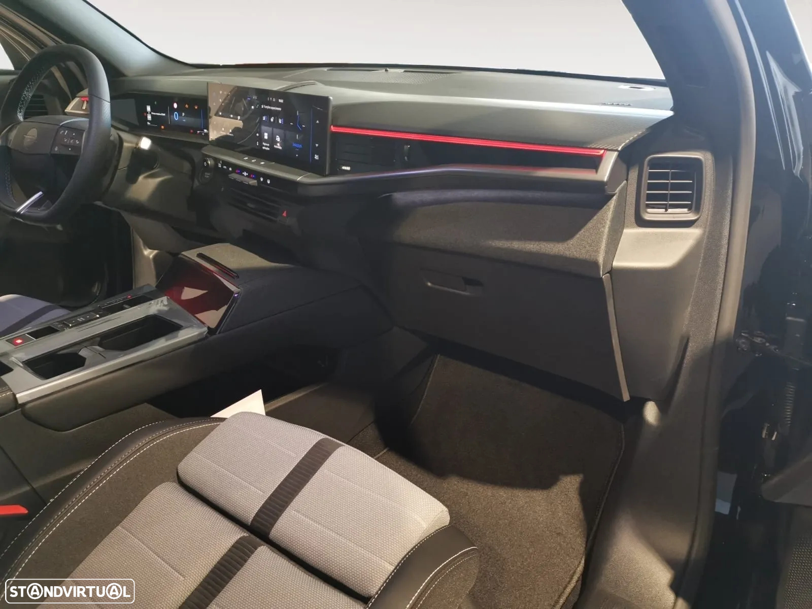 Opel Grandland 1.2 Hybrid GS eDCT - 14
