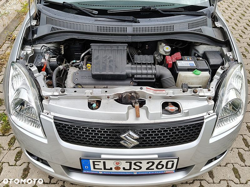 Suzuki Swift 1.3 GLX / Comfort - 37