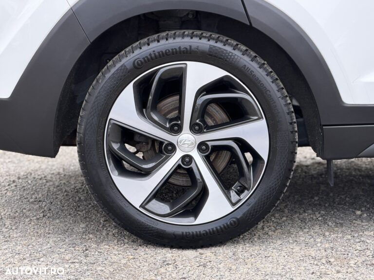 Hyundai Tucson 2.0 CRDI 4WD Advantage - 39