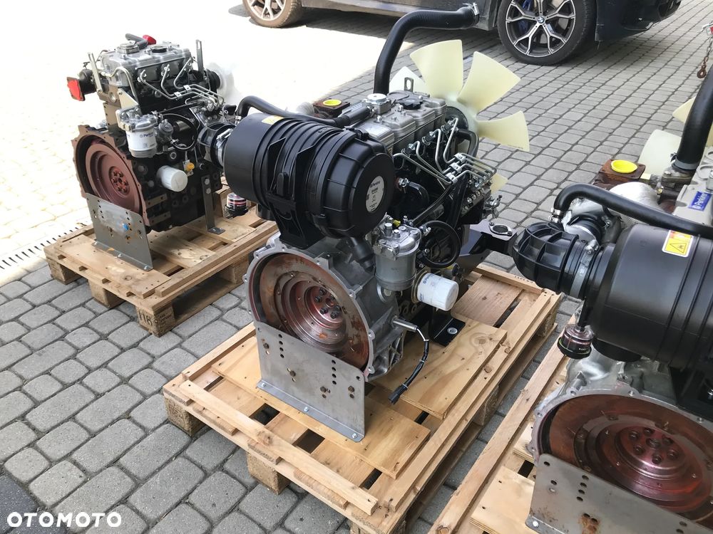 SILNIK Perkins 404D-22T 404D 22T 33.3kW 18900netto - 7