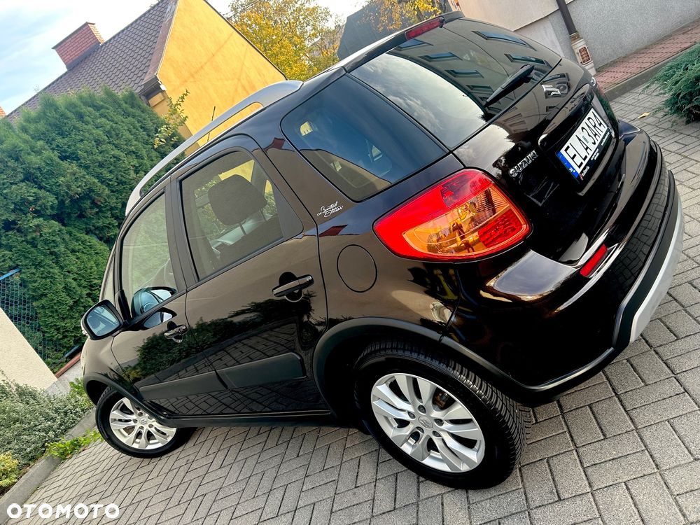 Suzuki SX4 Classic 1.6 VVT 4x2 Comfort - 15