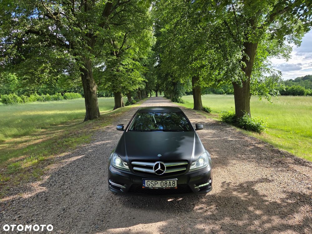 Mercedes-Benz Klasa C 250 CGI BlueEff - 8