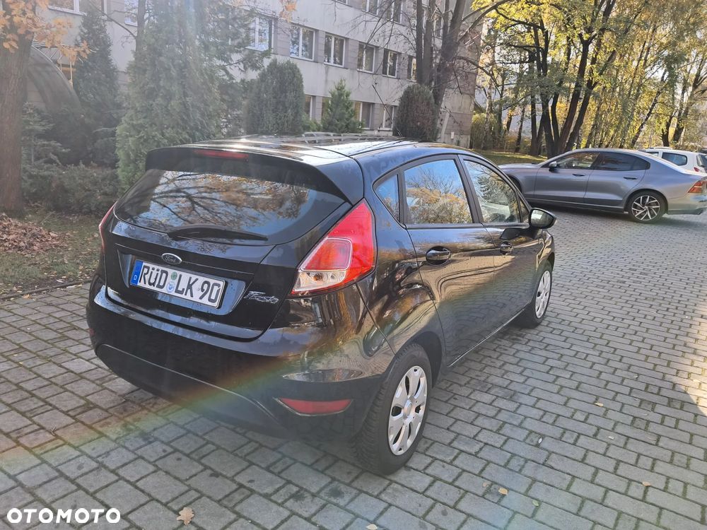 Ford Fiesta 1.25 Celebration - 5