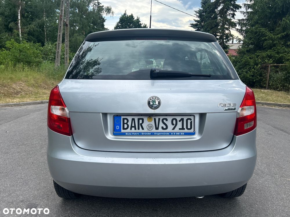 Skoda Fabia 1.4 Sedan Ambiente - 5