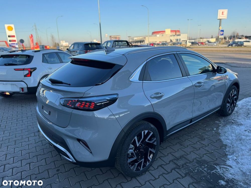 Kia XCeed 1.6 T-GDI Tribute DCT - 5