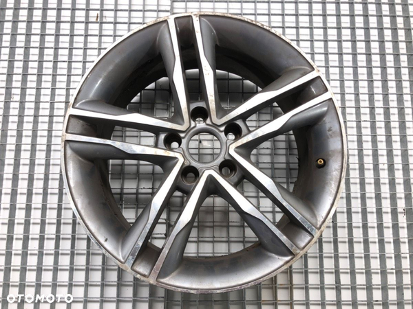 FELGA ALUMINIOWA 17 7.5J 5X112 ET35 ŚRODEK CENTR, 66.6 - 260.00 PLN - AUDI A4 B8 Avant (8K5) 2007 -