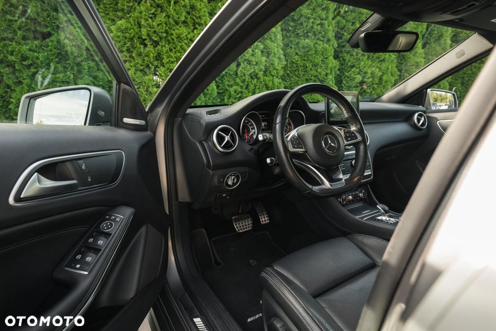 Mercedes-Benz Klasa A AMG 45 4-Matic - 10