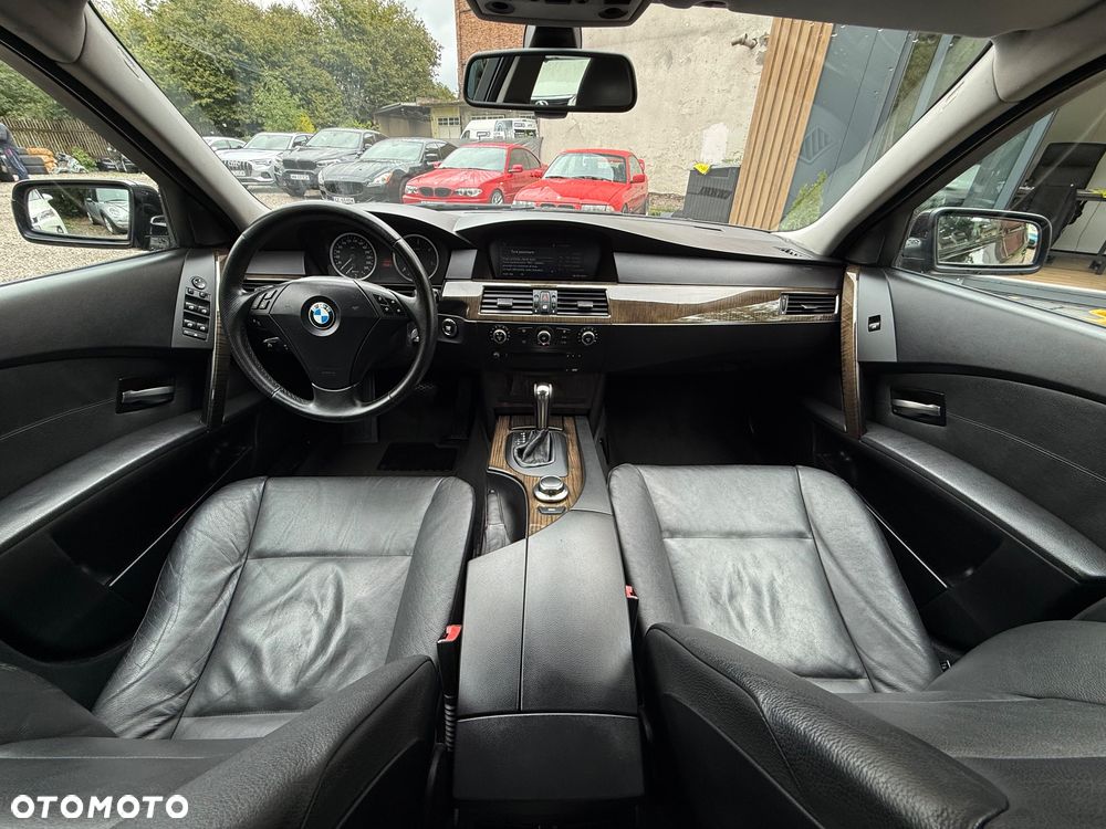 BMW Seria 5 - 30