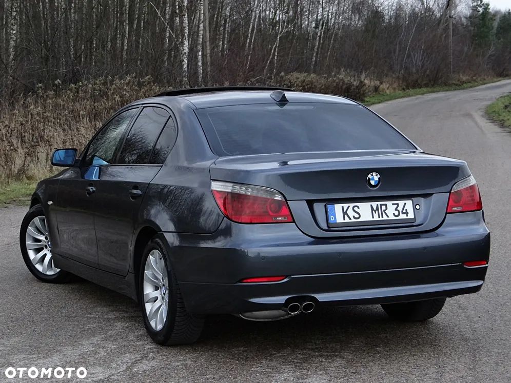 BMW Seria 5 525d Edition Lifestyle - 17