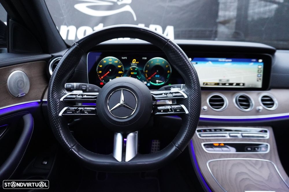 Mercedes-Benz E 300 de 4Matic 9G-TRONIC AMG Line - 14