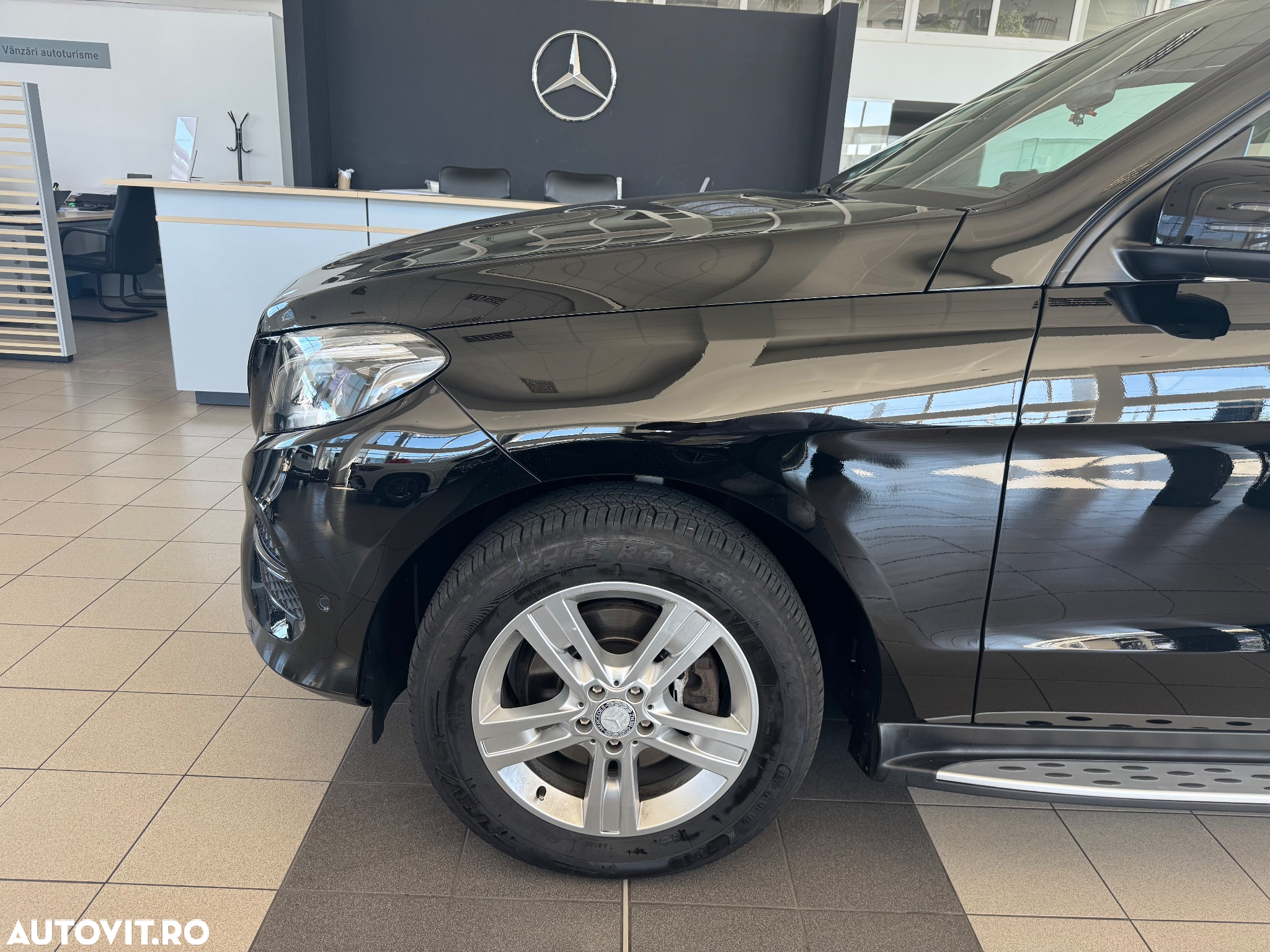 Mercedes-Benz GLE 350 d 4Matic 9G-TRONIC Exclusive - 4