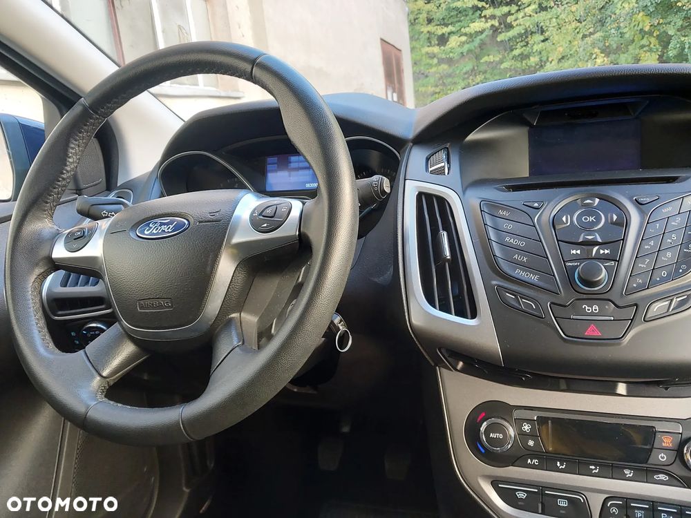 Ford Focus - 8