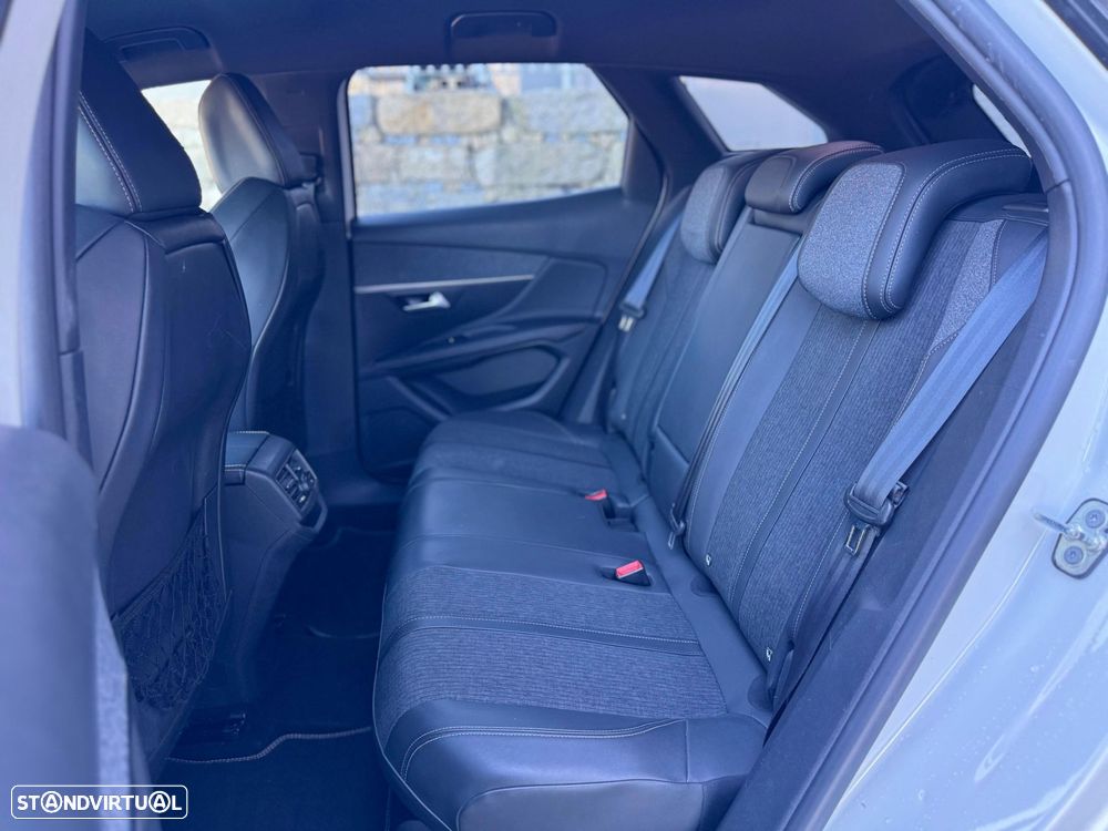 Peugeot 3008 1.5 BlueHDi GT Line EAT8 - 13