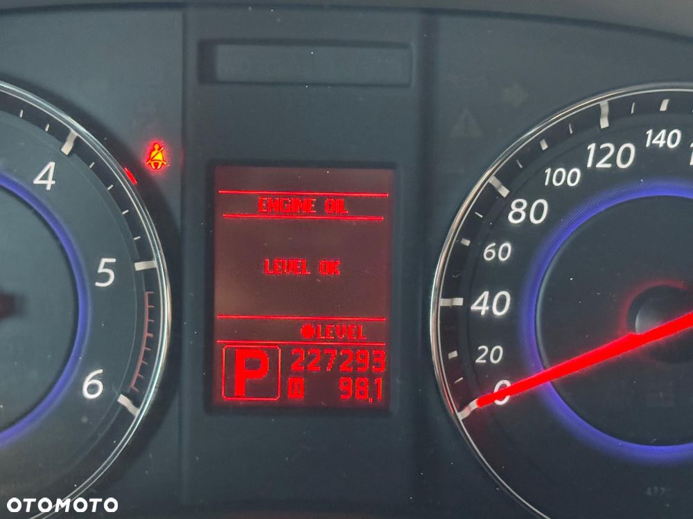 Infiniti FX FX30d S Premium - 17