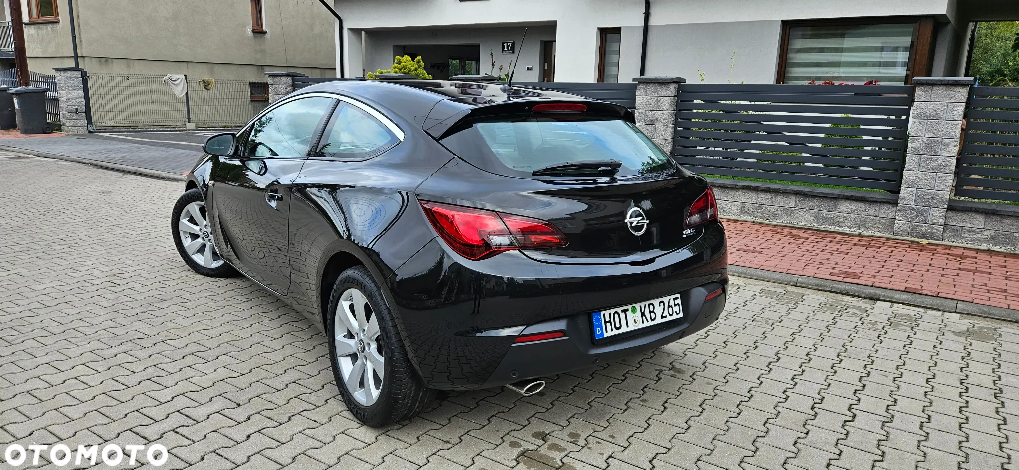 Opel Astra GTC 1.4 Turbo Edition - 14