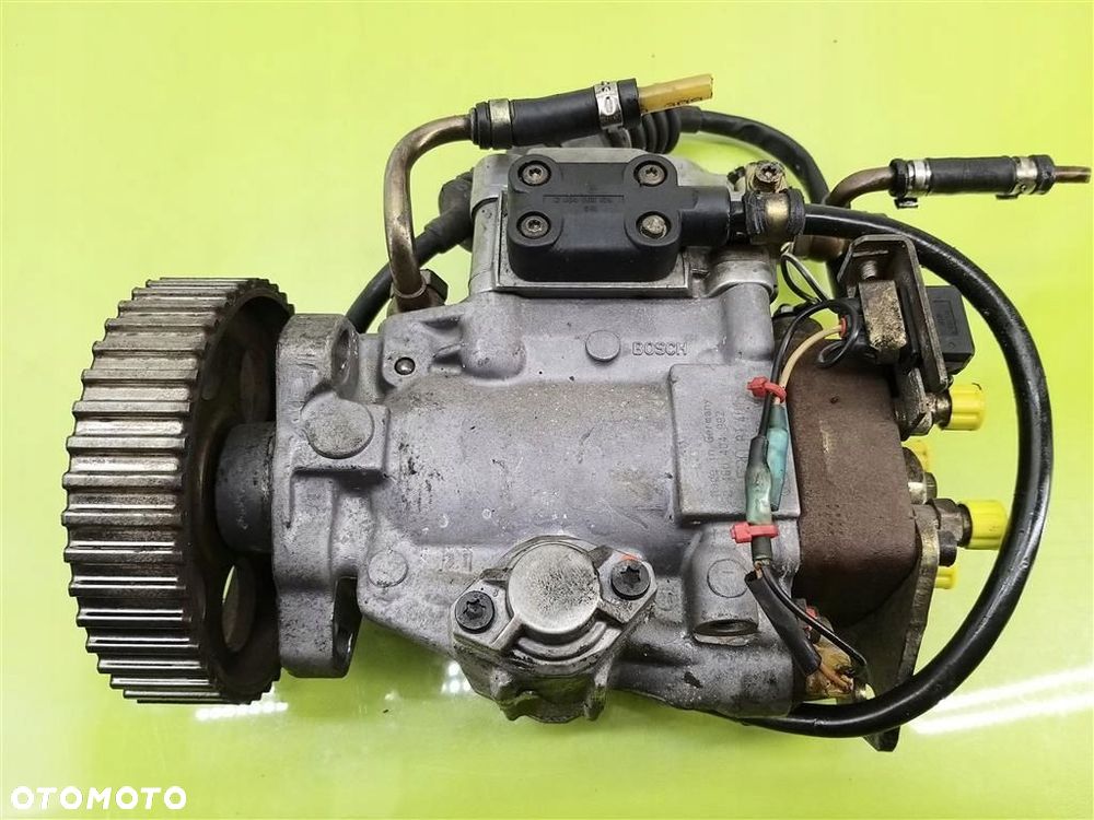 Pompa wtryskowa Audi 80 B4 1991-1995  1.9TDI 90KM BOSCH 028130109L - 1