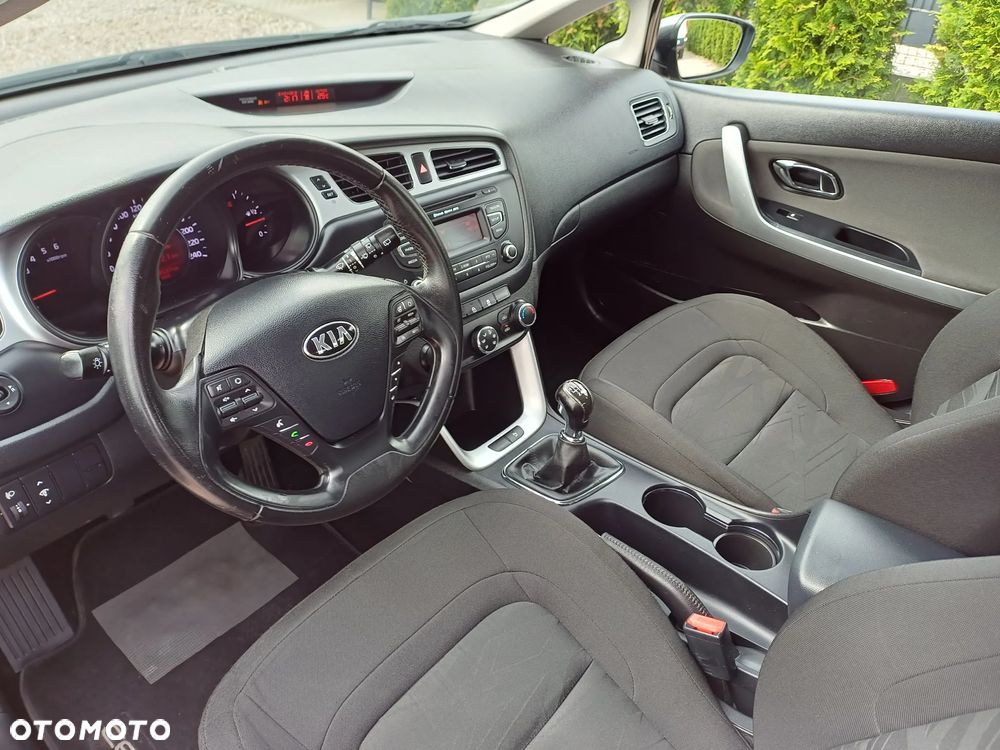 Kia Ceed 1.4 CRDi 90 Spirit - 11