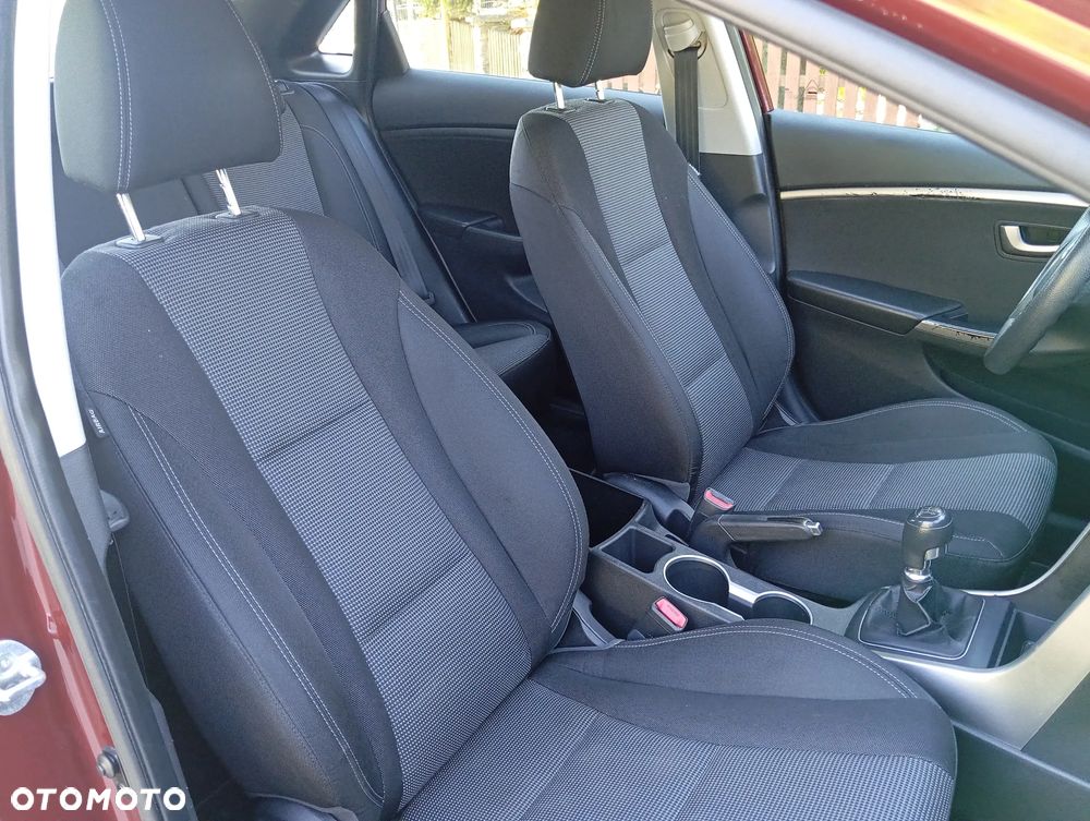 Hyundai i30 1.4 Comfort - 9