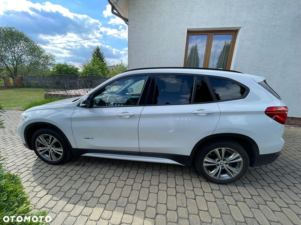 BMW X1 sDrive18i GPF Sport Line - 8