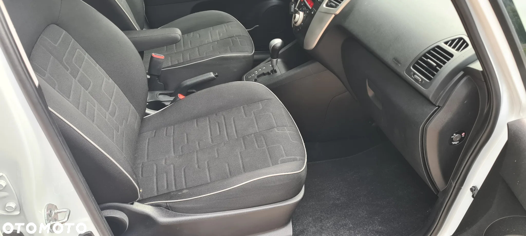 Kia Venga 1.6 Business Line - 21