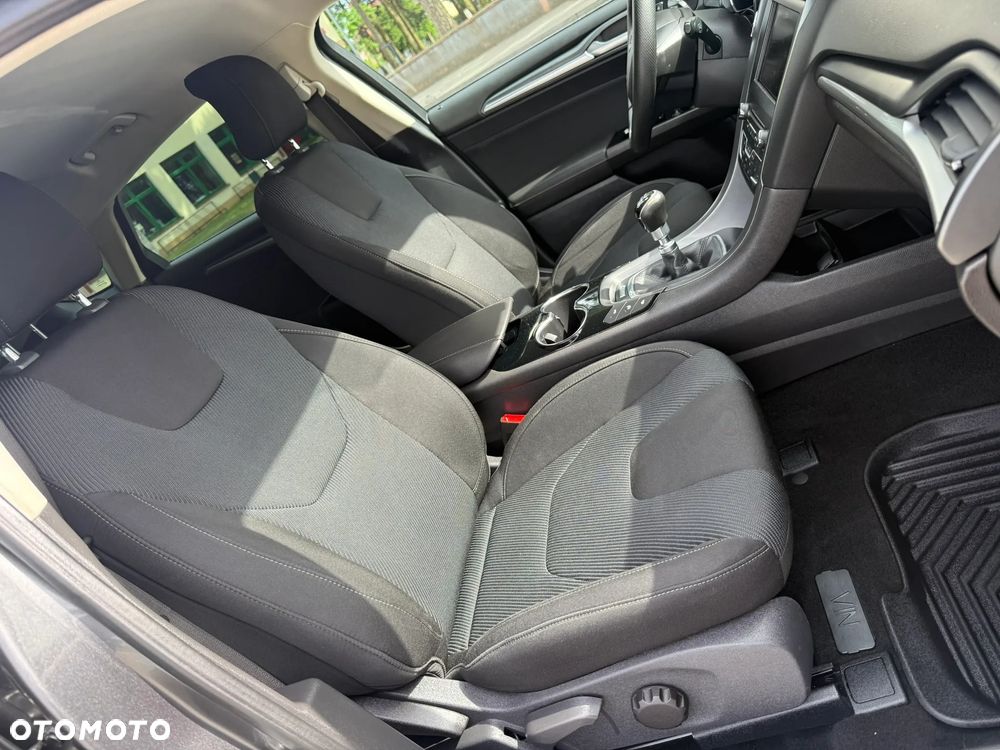 Ford Mondeo 2.0 TDCi STart-Stopp Titanium - 35