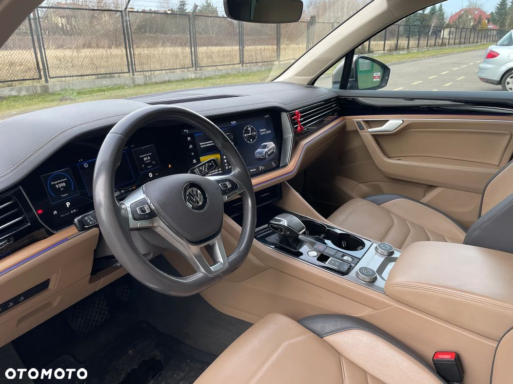 Volkswagen Touareg 3.0 V6 TDI SCR 4Mot Elegance - 11