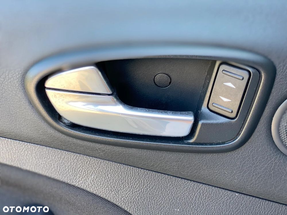 Ford S-Max 2.0 Business Edition - 22