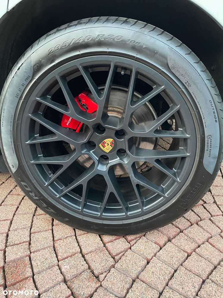 Porsche Macan GTS - 40