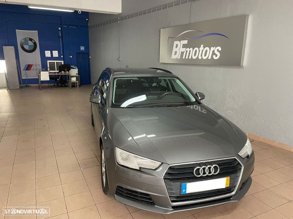 Audi A4 Avant 2.0 TDI S-line - 4