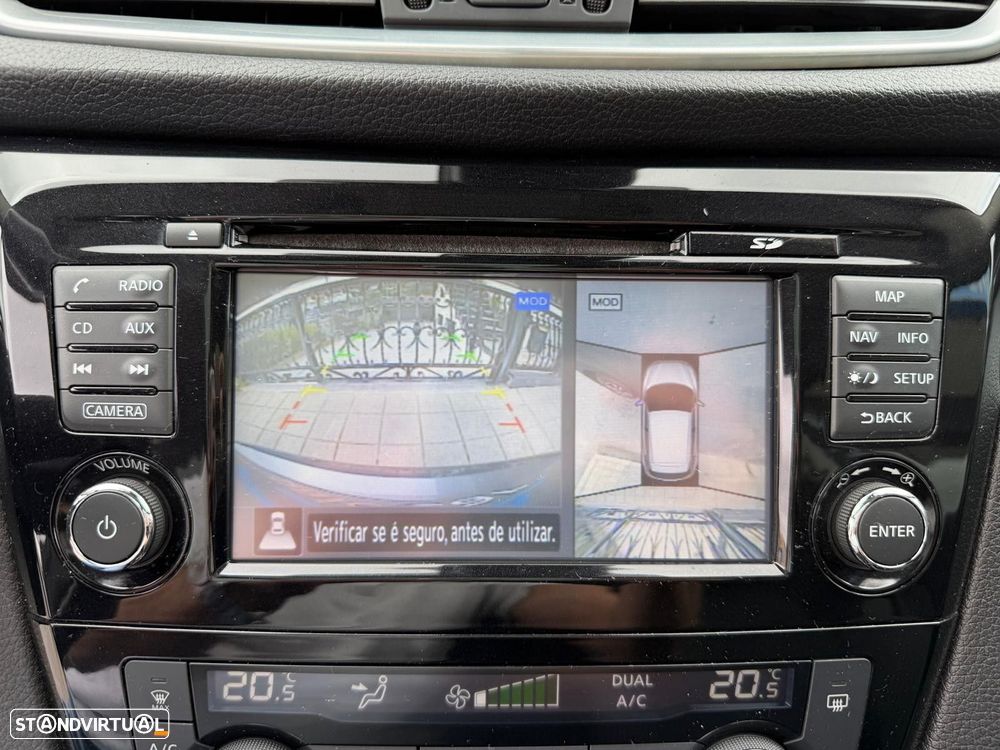 Nissan Qashqai 1.5 dCi N-Connecta J18 - 27
