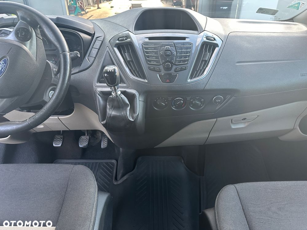 Ford Tourneo Custom 2.0 TDCi L2 Titanium - 13
