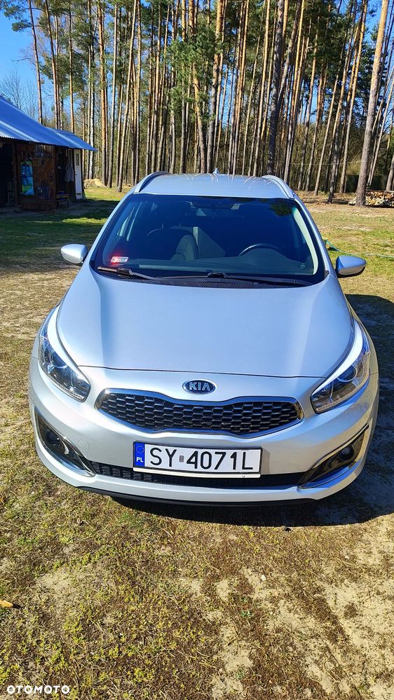 Kia Ceed 1.6 GDI Smart Plus - 3
