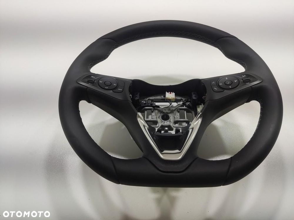 KIEROWNICA MULTIFUNKCJA STEROWNIE OPEL CORSA F 2019-2024 98524834ZD - 2