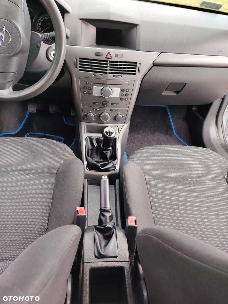 Opel Astra - 29