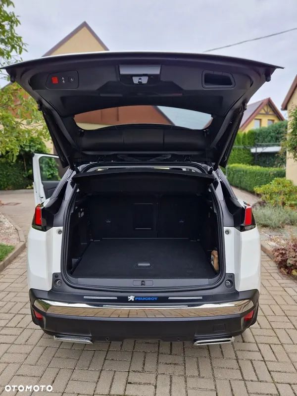 Peugeot 3008 1.2 PureTech Allure S&S - 6