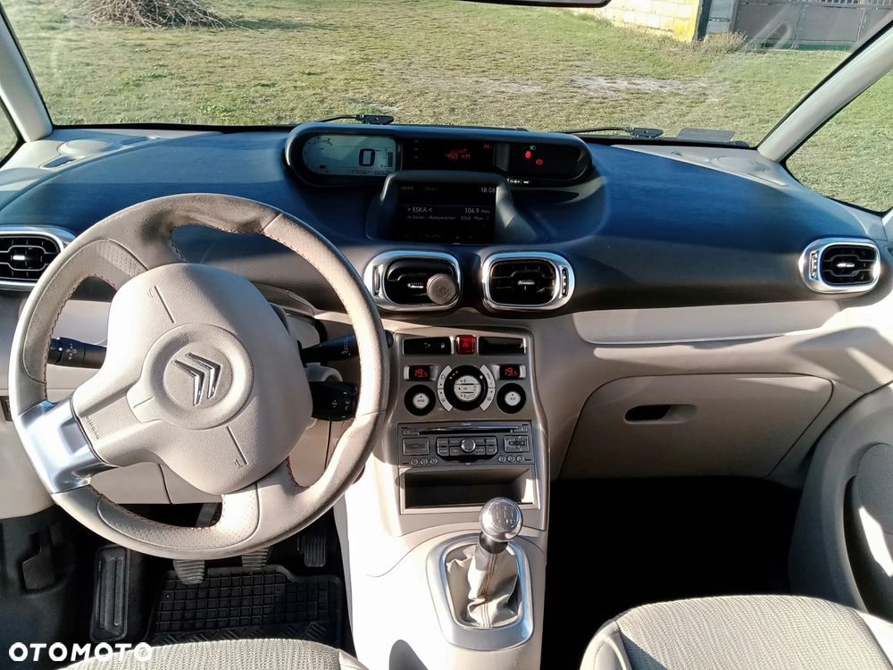 Citroën C3 Picasso 1.6i Exclusive - 19
