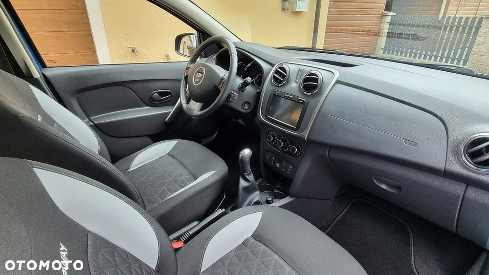 Dacia Sandero Stepway - 13