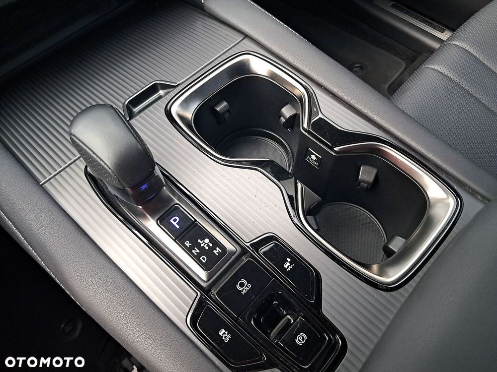 Lexus RX - 17