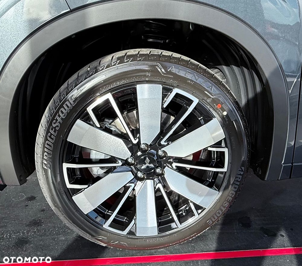 Mitsubishi Outlander PHEV Instyle Plus - 5