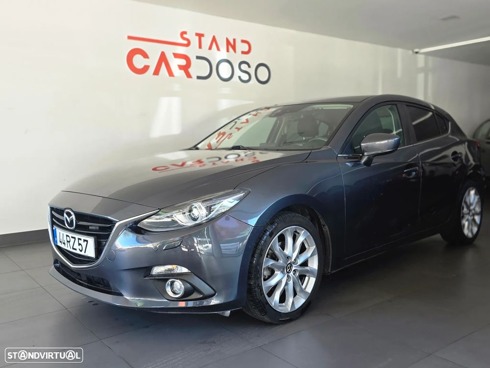 Mazda 3 Hatchback 1.5 Sky-D Excellence Pack HT Navi - 4