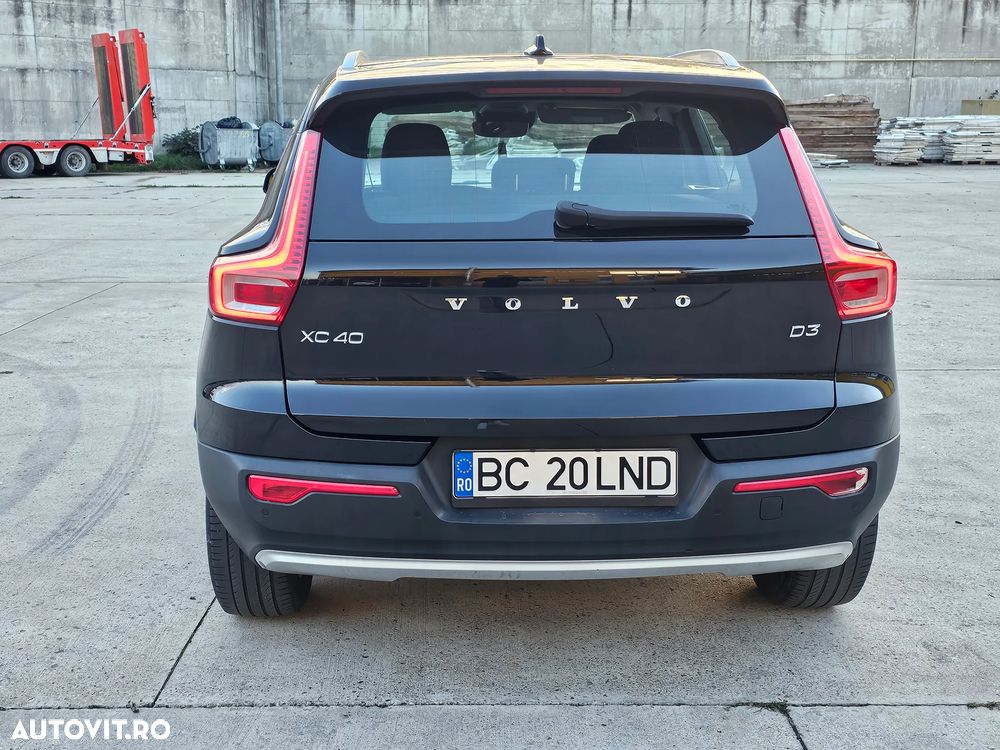 Volvo XC 40 D3 Momentum - 4
