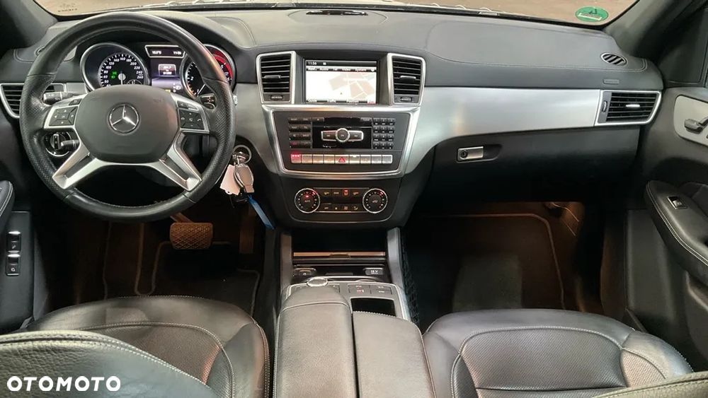 Mercedes-Benz GL 350 BlueTec 4-Matic - 9