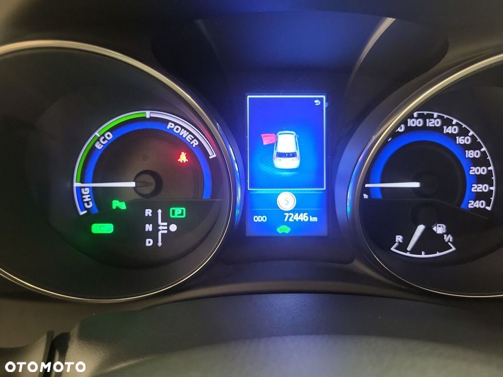 Toyota Auris - 13