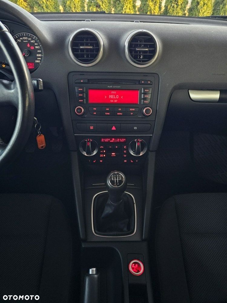 Audi A3 Sportback - 15