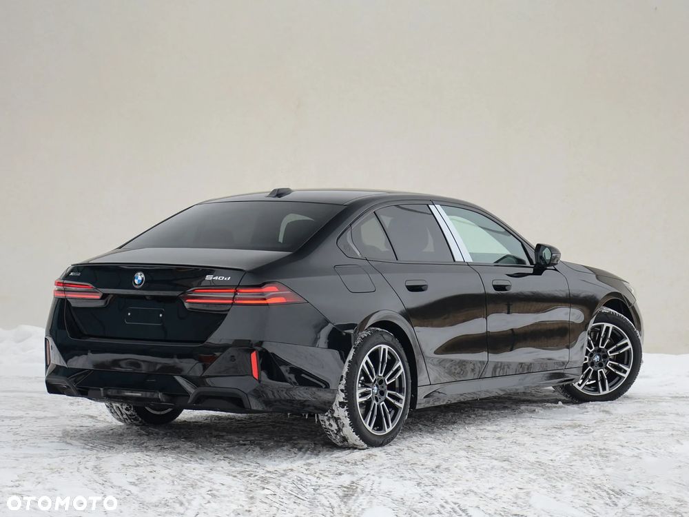 BMW Seria 5 540d xDrive mHEV M Sport sport - 6
