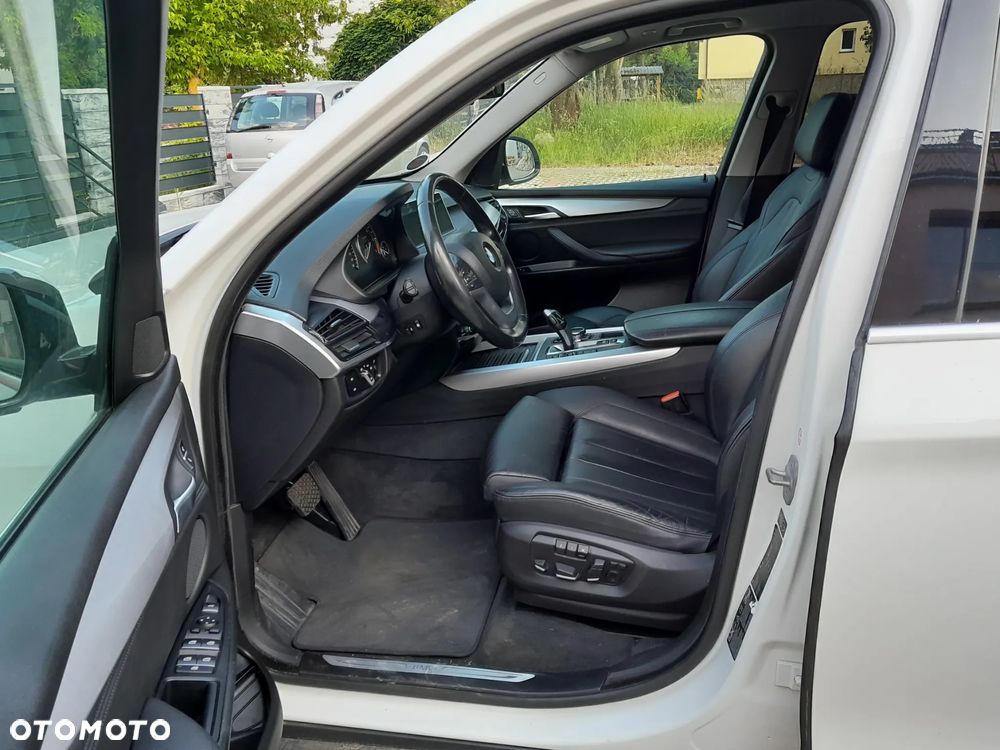 BMW X5 xDrive40d Sport-Aut - 9