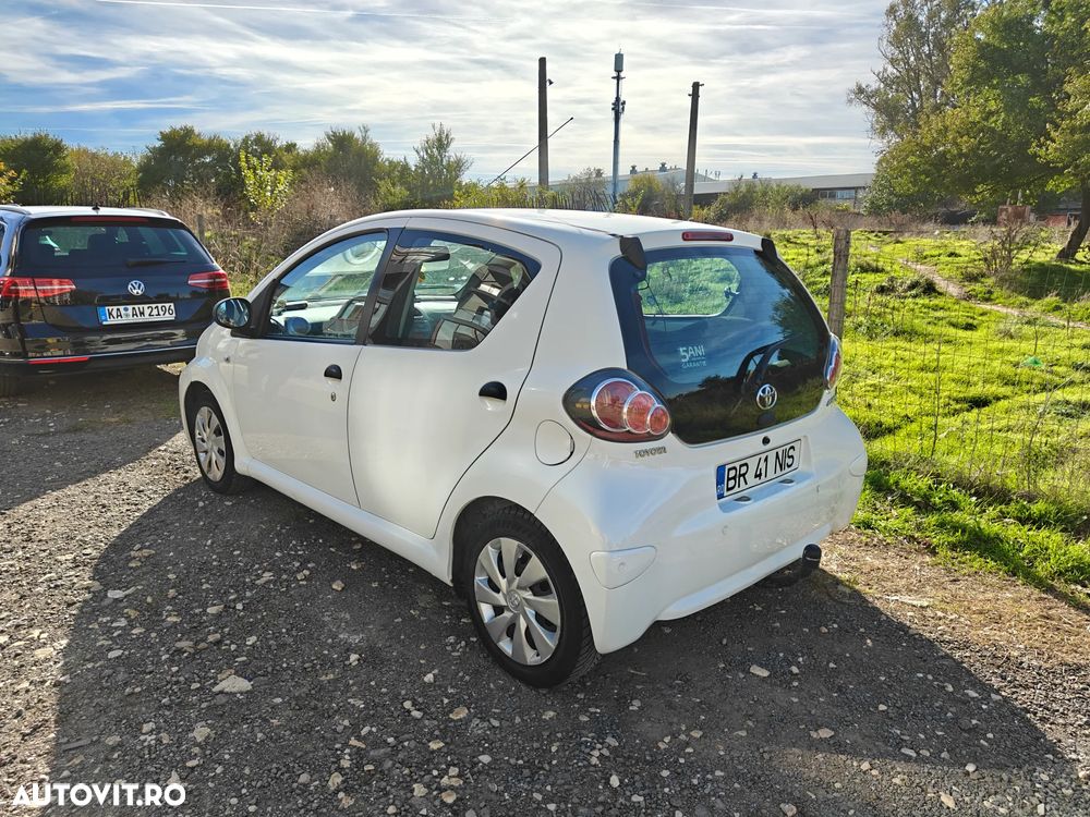Toyota Aygo - 5