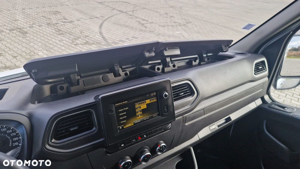 Renault MASTER L2H2 - 19