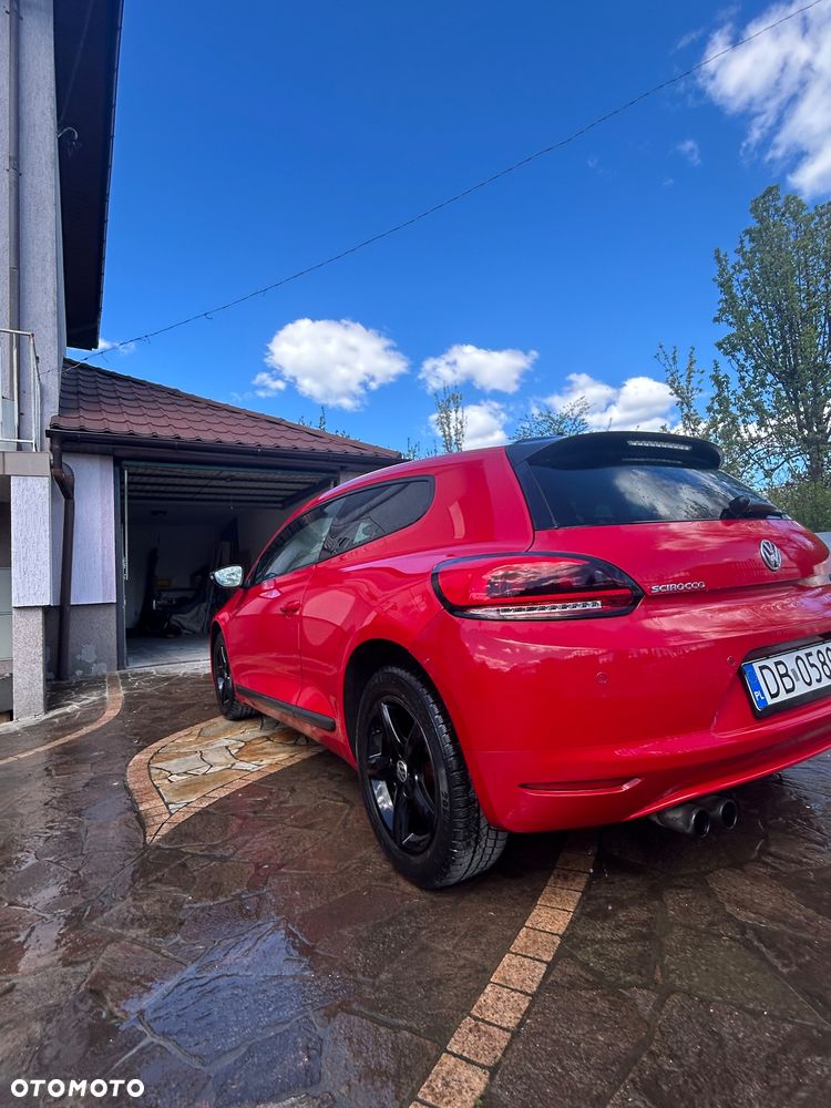 Volkswagen Scirocco ver-2-0-tsi-dsg - 5